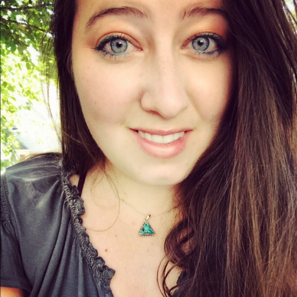 Meet your Posher, Jessica